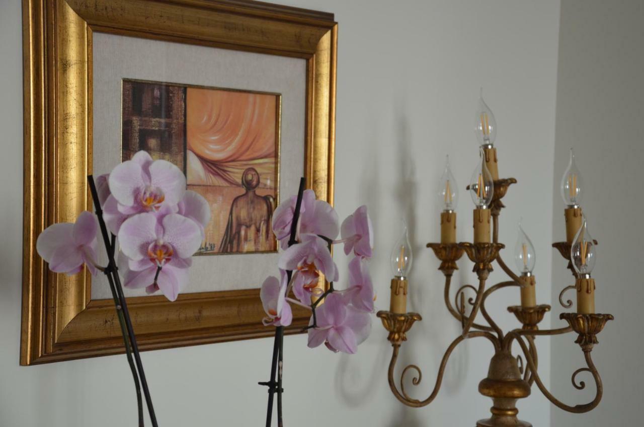 Casa Fedora Apartment Lecce Bagian luar foto