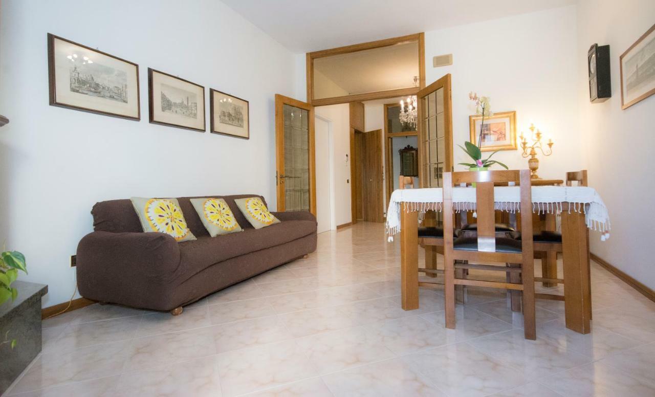 Casa Fedora Apartment Lecce Bagian luar foto
